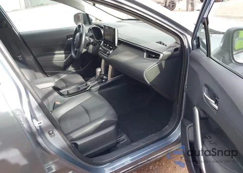 2023 Toyota Corolla Cross Xle from USA, damaged, VIN 7MUDAABG0PV052188